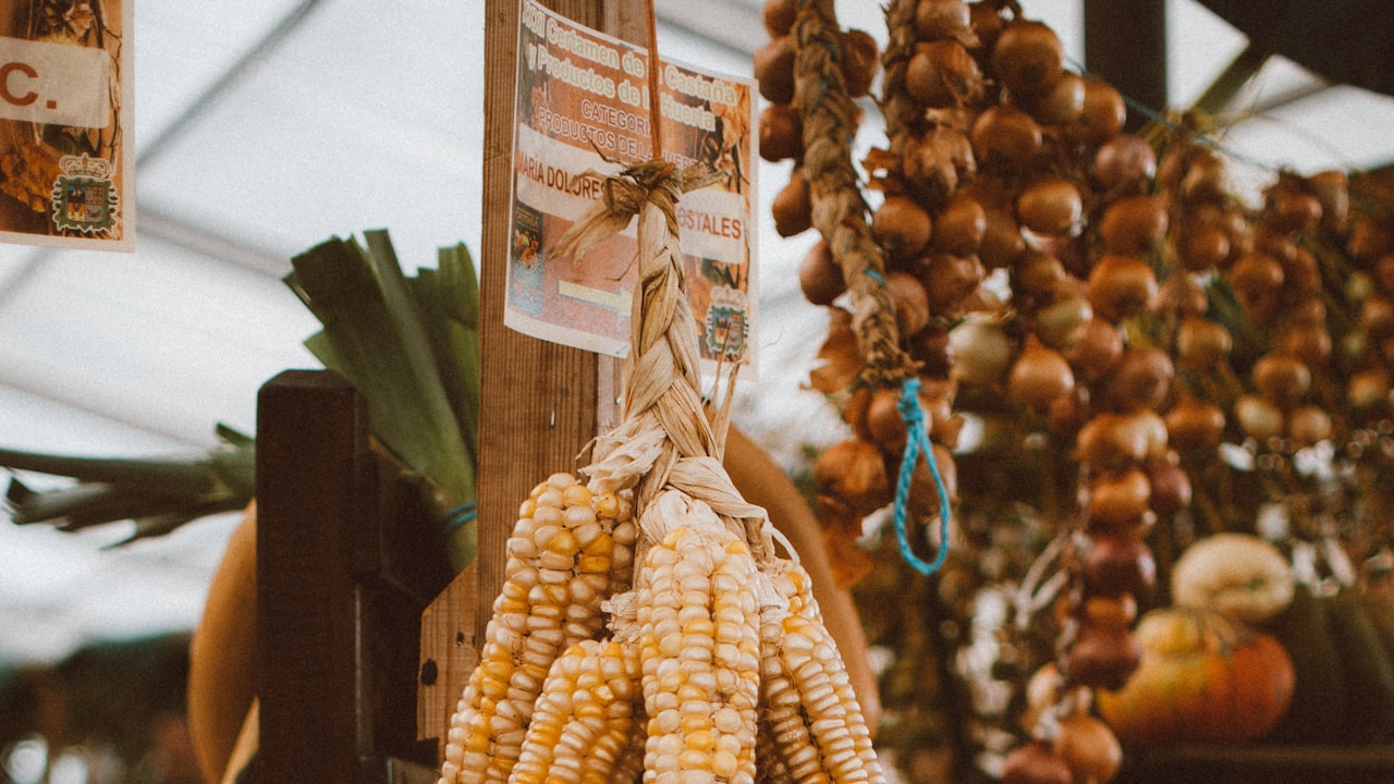 The Perfect Corn Shucker For Family And Business Use